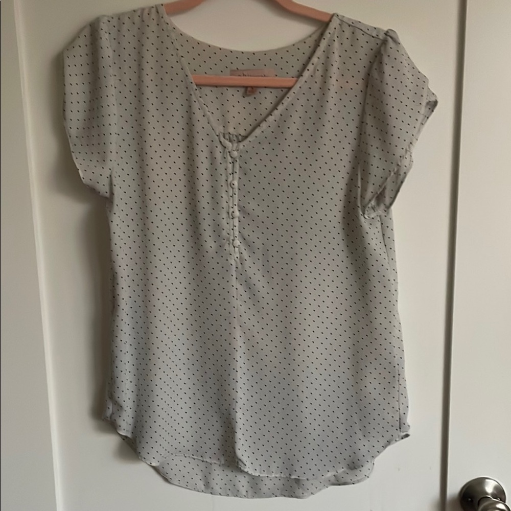 Philosophy Gray Fitted Buttoned Blouse